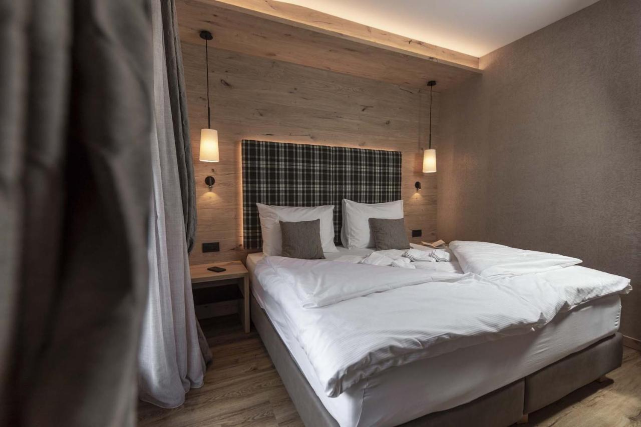 Ariston Lake View Hotel Molveno Exterior photo